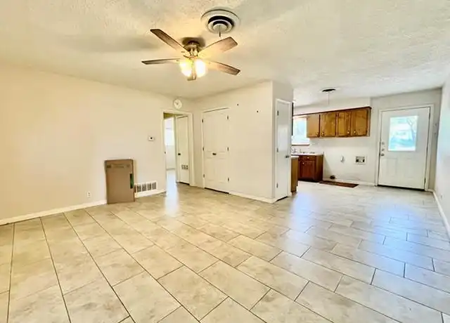 Property at 2620 Denison St, Denton, TX, 76201, 2 beds, 1 bath, [object Object]