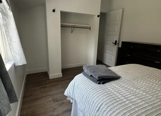 Property at 805 E Taylor St Unit Bedroom 2, Kokomo, IN, 46901, 5 beds, 2 baths, [object Object]