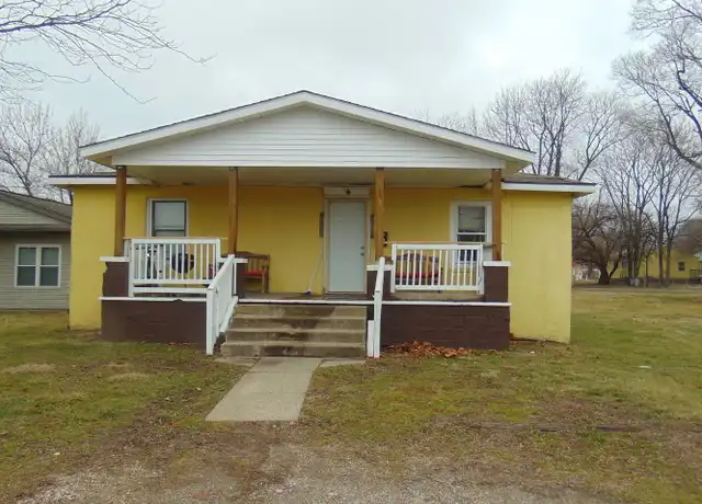 Property at 1025 S 19th St Unit R3, Springfield, IL, 62703, 1 bed, 1 bath, [object Object]