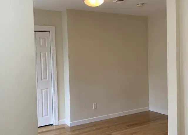 Property at 531 Cambridge St Unit 2, Cambridge, MA, 02141, 2 beds, 1 bath, [object Object]