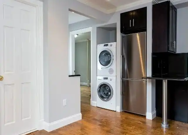 Property at 396 E 10th St Unit 1, New York, NY, 10009, 2 beds, 1 bath, [object Object]