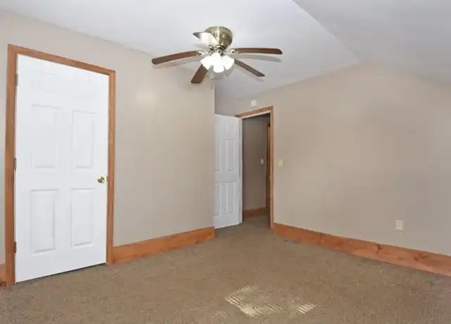 Property at 987 Riverside Dr Unit B, North Grosvenor Dale, CT, 06255, 2 beds, 1 bath, [object Object]