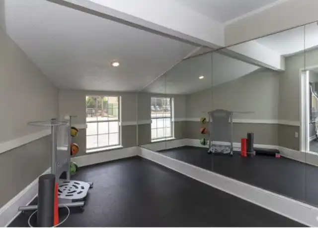 Property at 3500 Pelham Rd Unit 37A, Greenville, SC, 29615, 2 beds, 1 bath, [object Object]
