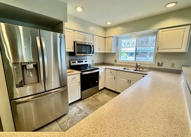 Property at 91-1059 Aawa Dr, Ewa Beach, HI, 96706, 3 beds, 2.5 baths, [object Object]