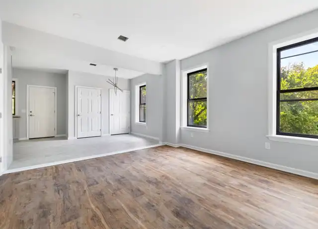 Property at 90 Linden Ave Unit 4, Middletown, NY, 10940, 3 beds, 2 baths, [object Object]