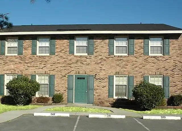 Property at Chestnut Arms Apartments - 6300 Grossman Pl, Newport News, VA, 23605, 1 bed, 1 bath, [object Object]