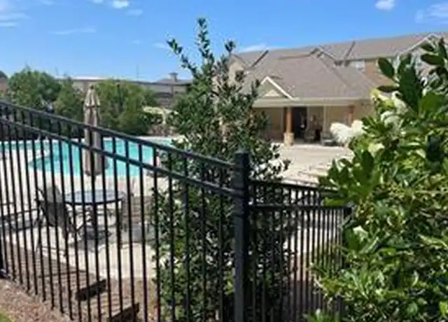 Property at 651 Sunset Park Dr, Suwanee, GA, 30024, 4 beds, 3.5 baths, [object Object]