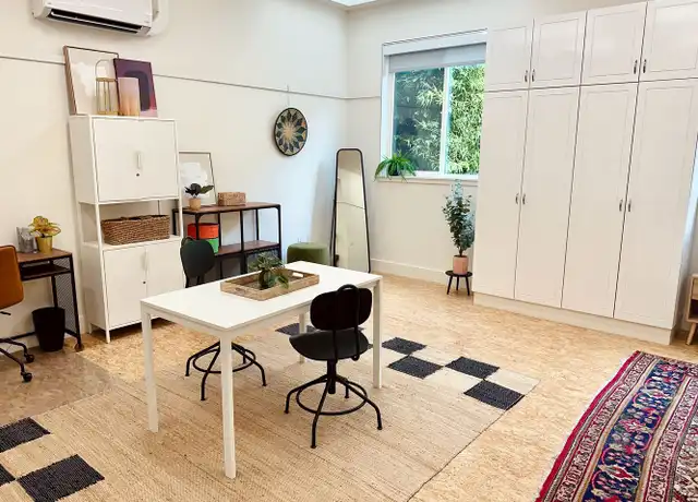 Property at 927 Grace Ave Unit 927-A, Oakland, CA, 94608, 1 bed, 1 bath, [object Object]