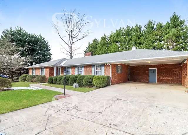 Property at 5306 Montevista Dr, Greensboro, NC, 27407, 3 beds, 2 baths, [object Object]