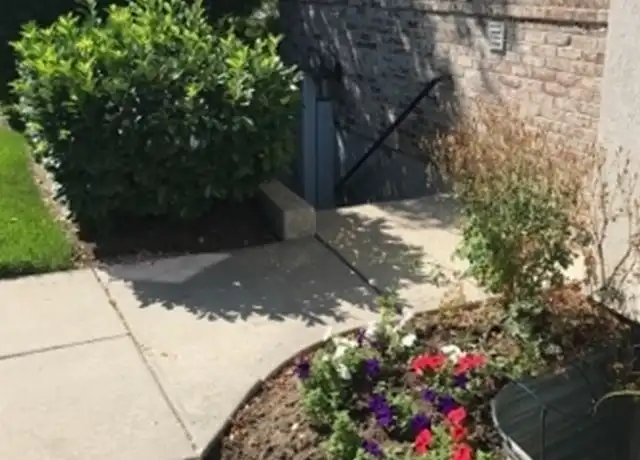 Property at 9519 S Heather Dale Cir, South Jordan, UT, 84095, 2 beds, 1 bath, [object Object]