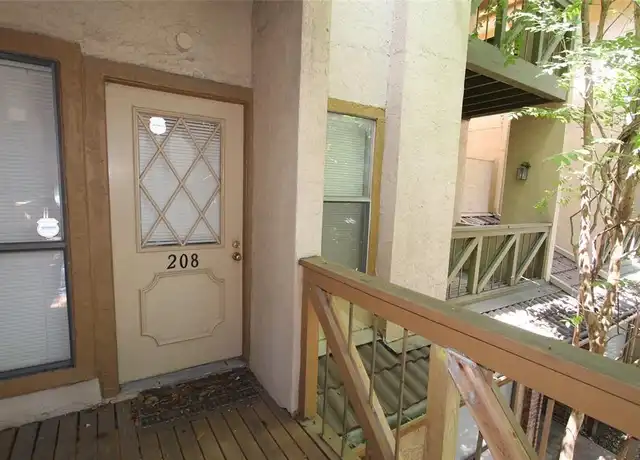 Property at 806 W 24th St #208, Austin, TX, 78705, 1 bed, 1 bath, [object Object]