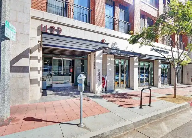 Property at Gayley & Lindbrook - 1122 Gayley Ave, Los Angeles, CA, 90024, 0-1 beds, 1 bath, [object Object]