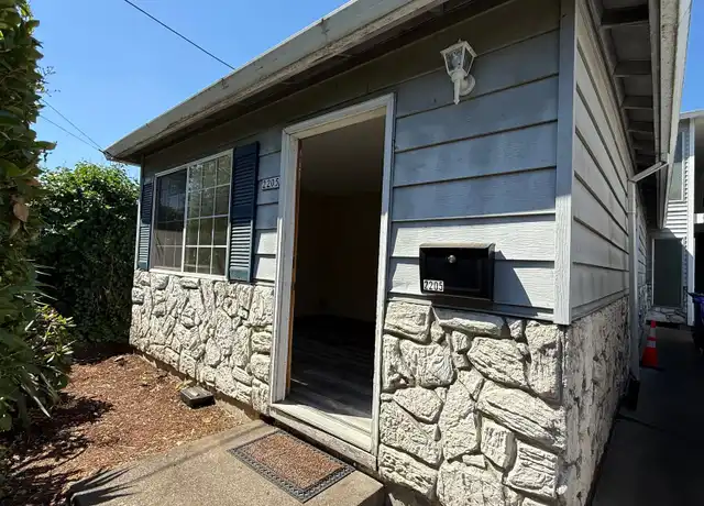 Property at Paddington Place - 2213 NE 46th Ave, Portland, OR, 97213, 1 bed, 1 bath, [object Object]