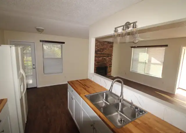 Property at 4804 Rainbow Cir Unit C, Killeen, TX, 76543, 2 beds, 1.5 baths, [object Object]