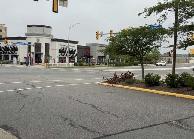 Photo of 2651 Park Tower Dr Apt 106, Vienna, VA 22180