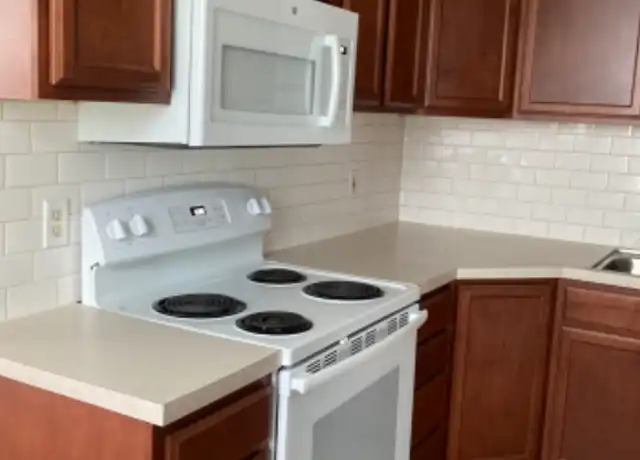 Property at 201 Democratic Ln, Liverpool, PA, 17045, 2 beds, 1 bath, [object Object]