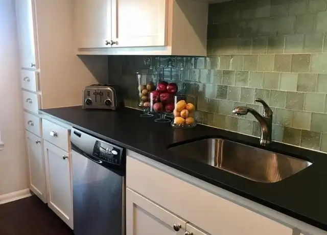 Property at 845 Augusta Dr #92, Houston, TX, 77057, 2 beds, 1 bath, [object Object]