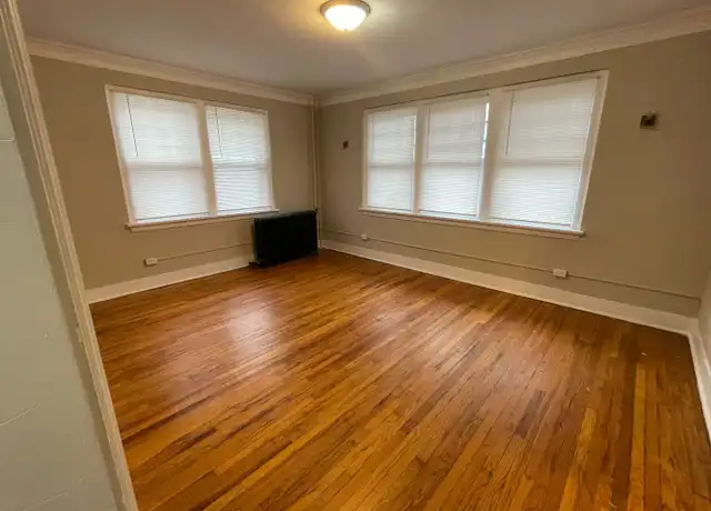 Property at 216 S Mulanix St #202, Kirksville, MO, 63501, 1 bed, 1 bath, [object Object]