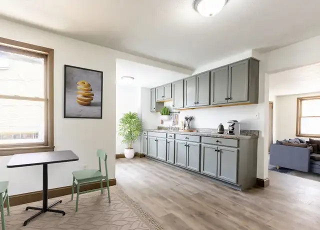 Property at 7 Renwick St Unit 1, Pittsburgh, PA, 15210, 2 beds, 1 bath, [object Object]