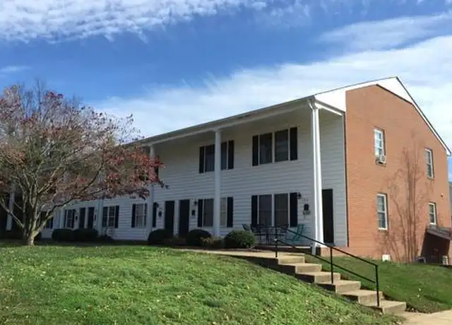 Property at 1208 William St, Fredericksburg, VA, 22401, 2 beds, 1.5 baths, [object Object]