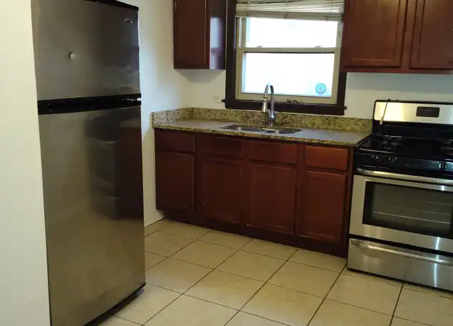Property at 7957 S Wood St, Chicago, IL, 60620, 1 bed, 1 bath, [object Object]
