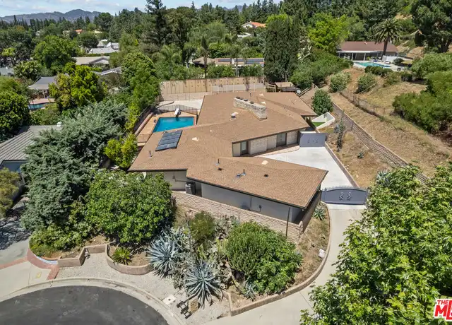 Property at 10421 Beckford Ave, Porter Ranch, CA, 91326, 4 beds, 4 baths, [object Object]