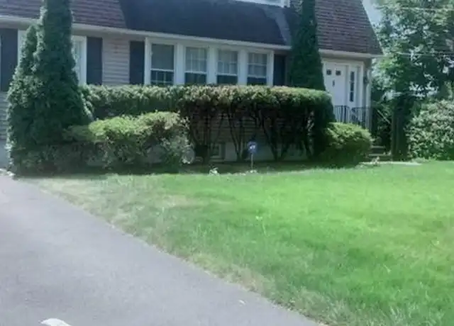 Property at 292 Edgewood Ave, Teaneck, NJ, 07666, 4 beds, 3 baths, [object Object]