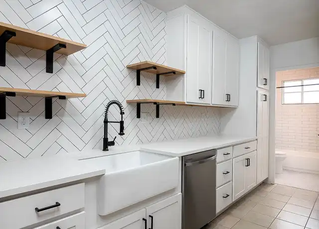 Property at 661 N Pearl St, Denver, CO, 80203, 1 bed, 1 bath, [object Object]