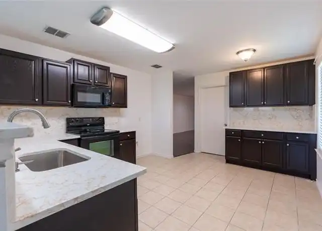 Property at 2608 Marsha Ln, Royse City, TX, 75189, 4 beds, 2 baths, [object Object]