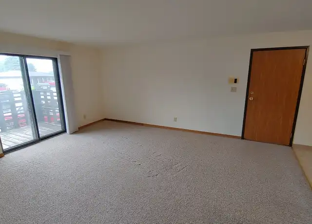 Property at 131 Carriage Way Unit 7, Palmyra, WI, 53156, 2 beds, 1 bath, [object Object]