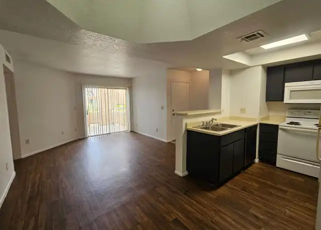 Property at 1370 S Price Rd Unit 212, Tempe, AZ, 85281, 1 bed, 1 bath, [object Object]