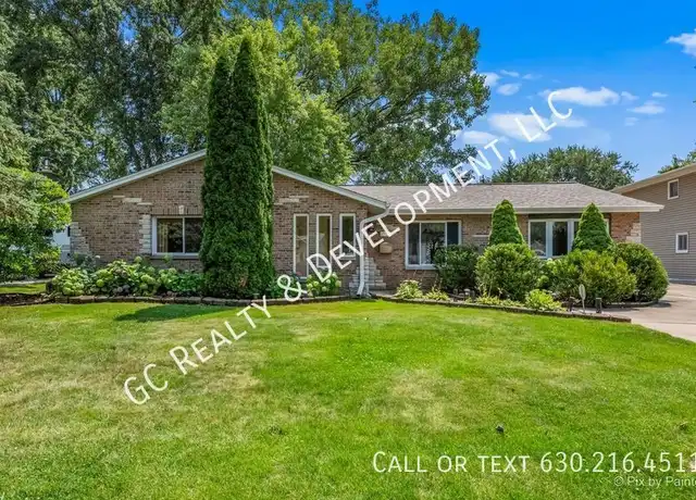 Property at 1123 Duxbury Ln, Schaumburg, IL, 60193, 3 beds, 2 baths, [object Object]