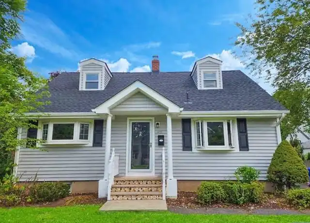 Property at 451 Berkshire Rd, Ridgewood, NJ, 07450, 4 beds, 2 baths, [object Object]