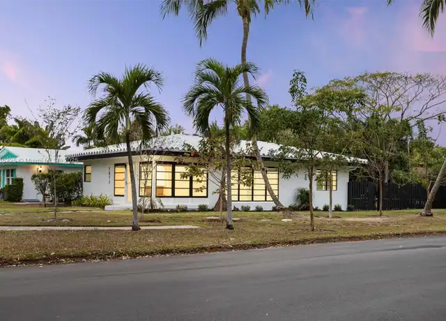 Property at 1817 NE 2nd St Unit 1817, Pompano Beach, FL, 33060, 2 beds, 2 baths, [object Object]