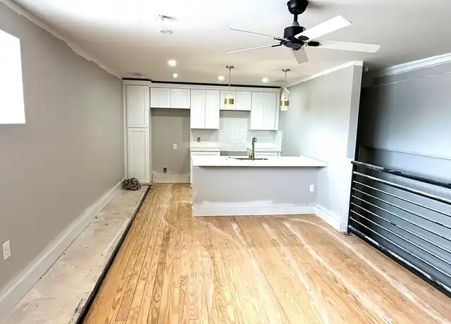 Property at 332 34th St Unit 109, Newport News, VA, 23607, 2 beds, 1 bath, [object Object]