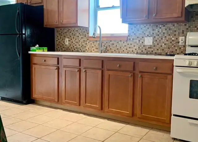 Property at 1431 S 12th St, Philadelphia, PA, 19147, 1 bed, 1 bath, [object Object]