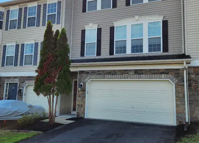 Property at 25086 Magnetite Ter, Aldie, VA, 20105, 4 beds, 3.5 baths, [object Object]