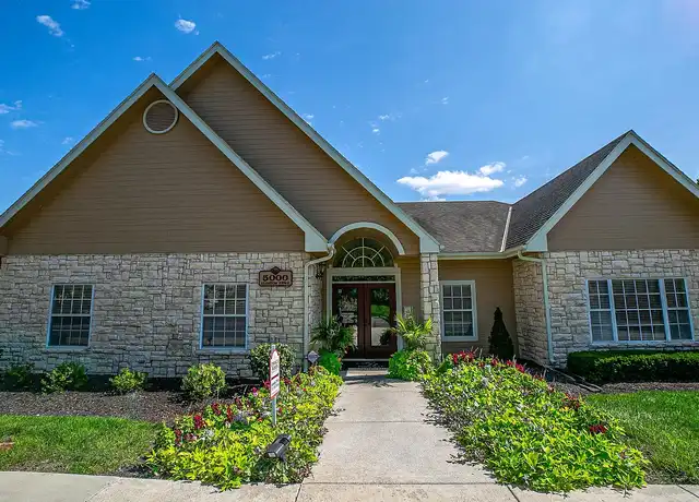 Property at Pinnacle Woods - 5000 Clinton Pkwy, Lawrence, KS, 66047, 1-3 bed, 1-2 bath, [object Object]