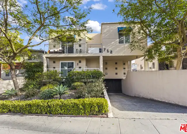 Property at 712 Pacific St Unit 2, Santa Monica, CA, 90405, 3 beds, 2 baths, [object Object]
