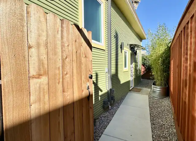 Property at 844 52nd St, Oakland, CA, 94608, 1 bed, 1 bath, [object Object]