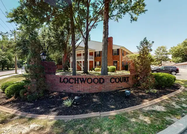 Property at Lochwood Apartments - 1429 Slate Run Rd, New Albany, IN, 47150, 2 beds, 1.5-2 baths, [object Object]