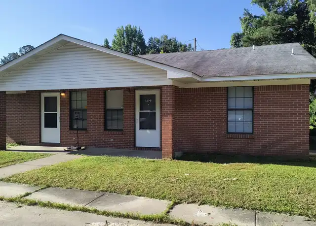 Property at 5822 W Short 3rd Ave Unit 3RD, Pine Bluff, AR, 71602, 3 beds, 1.5 baths, [object Object]