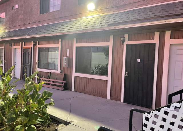 Photo of 726 Chestnut Ave, Beaumont, CA 92223