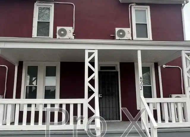 Property at 902 S Moffet Ave, Joplin, MO, 64801, 2 beds, 1 bath, [object Object]