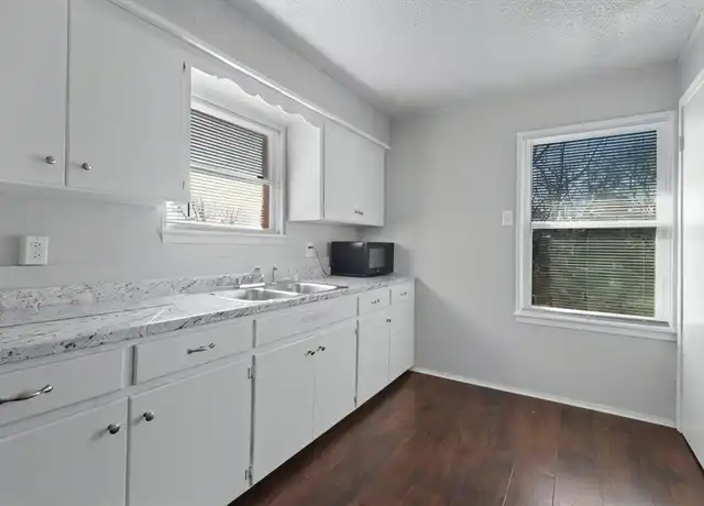 Property at 120 E Monterey St Unit 120, Denison, TX, 75021, 2 beds, 1 bath, [object Object]