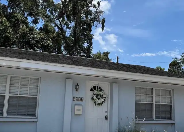 Property at 2624 W Cleveland St, Tampa, FL, 33609, 2 beds, 1 bath, [object Object]