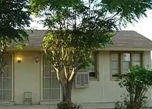 Property at 6568 Desert Queen Ave, Twentynine Palms, CA, 92277, 1 bed, 1 bath, [object Object]