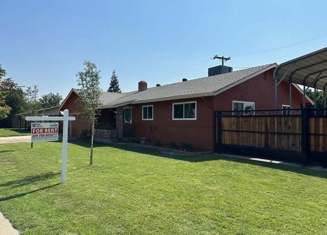 Photo of 132 E Clinton Ave, Atwater, CA 95301
