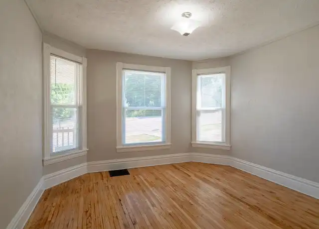 Property at 258 Quimby St NE Unit 01, Grand Rapids, MI, 49505, 2 beds, 1 bath, [object Object]