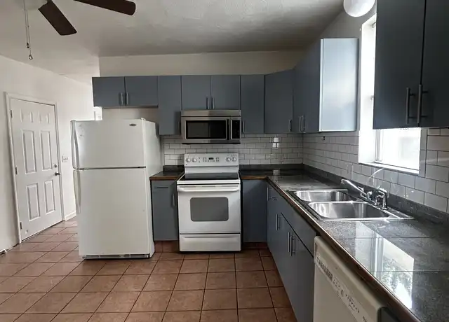 Property at 47 Courtland St, Providence, RI, 02909, 2 beds, 1 bath, [object Object]